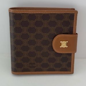 Celine Clasp Wallet Bi-fold Mini Wallet Macadamia Brown Beige unisex